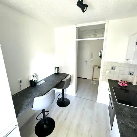 Modernes In Walldorf - 5 Min Zur Sap, Balkon & Netflix - Wehome Premium Apartment *