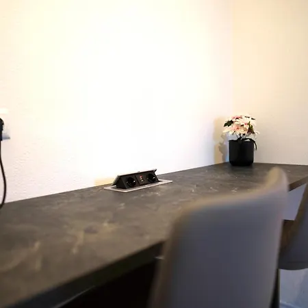 Modernes In Walldorf - 5 Min Zur Sap, Balkon & Netflix - Wehome Premium Apartment Walldorf (Baden-Wurttemberg)