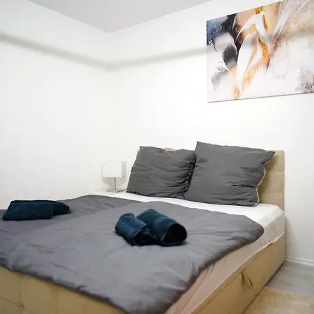 Modernes In Walldorf - 5 Min Zur Sap, Balkon & Netflix - Wehome Premium Apartment