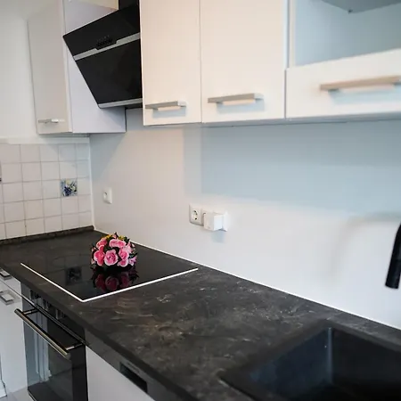 Modernes In - 5 Min Zur Sap, Balkon & Netflix - Wehome Premium * 沃尔多夫