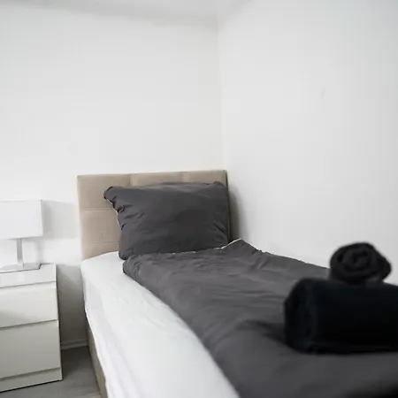 Modernes In Walldorf - 5 Min Zur Sap, Balkon & Netflix - Wehome Premium Apartment Walldorf (Baden-Wurttemberg)